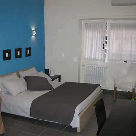 Penzion Domus Giardini Vaticani *